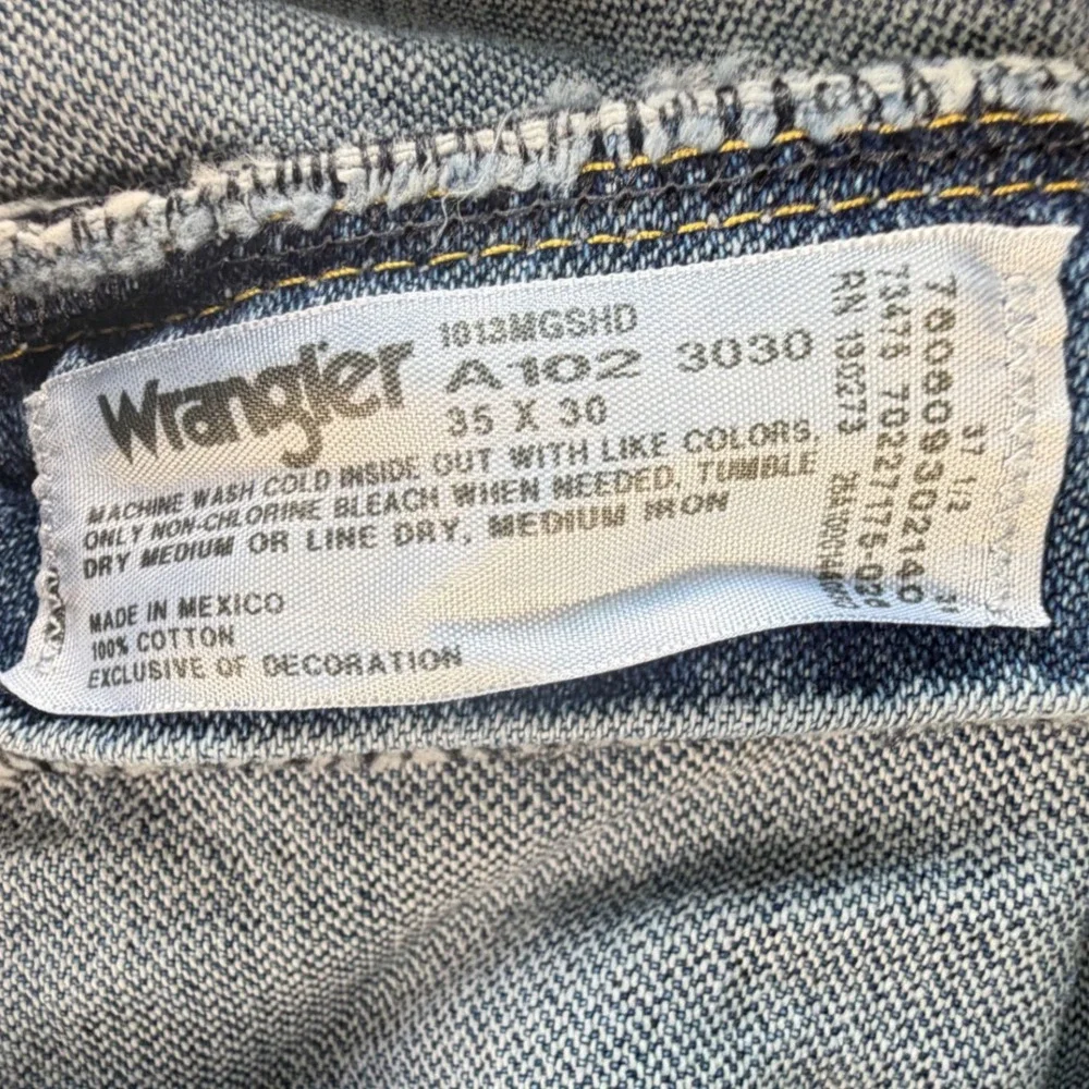Wrangler George Strait Cowboy Cut Jeans Mens 35x30 Medium Wash Western Denim